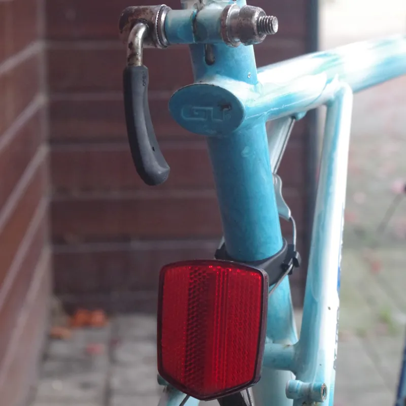 Pre Loved GT Tequesta Large Blue and White 1990-5